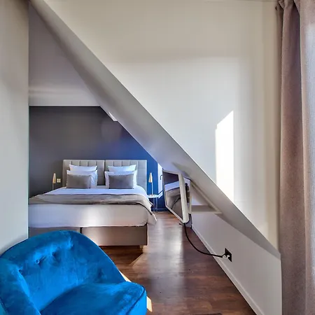 Bervic Montmartre * Paris