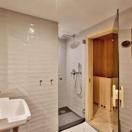 Bervic Montmartre Hotel