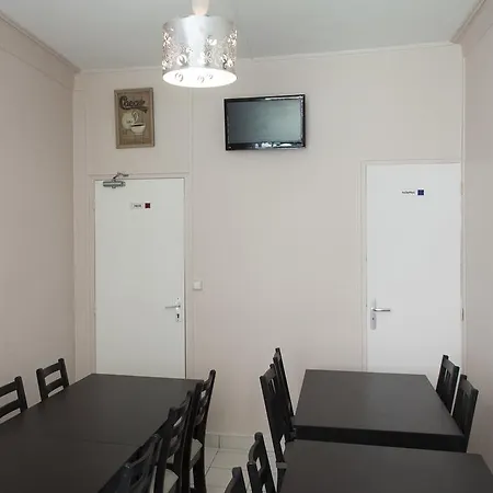 מלון Bervic Montmartre *