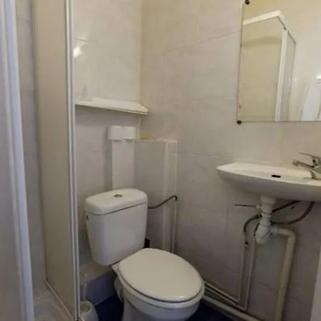 מלון Bervic Montmartre *