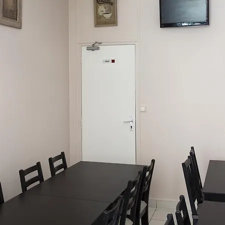 Bervic Montmartre פריז