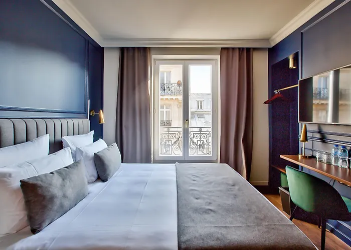 Hotel Bervic Montmartre Paris