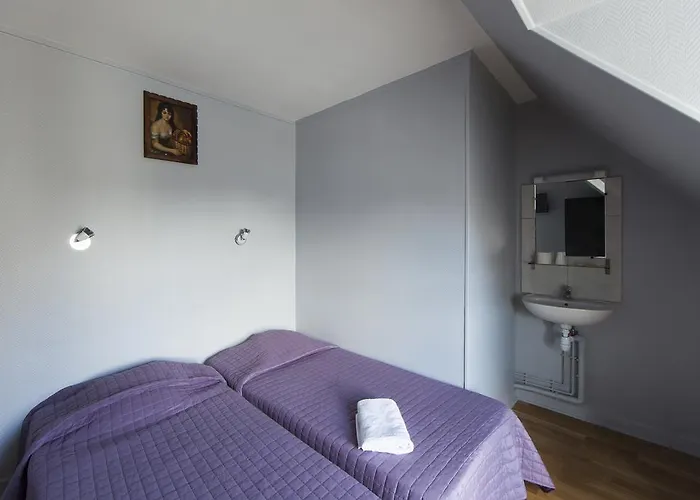 Отель Bervic Montmartre