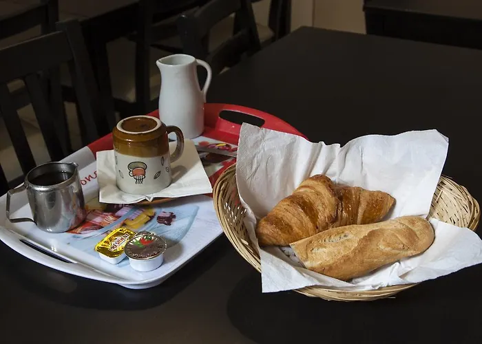 Hotel Bervic Montmartre Paris