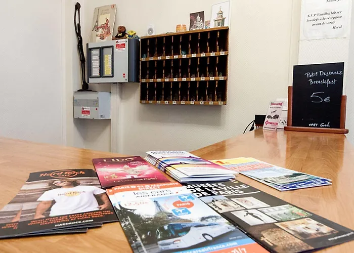 Hotel Bervic Montmartre *